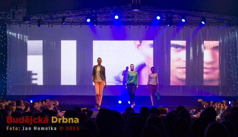 Benefiční módní show pro Nadaci Terezy Maxové dětem