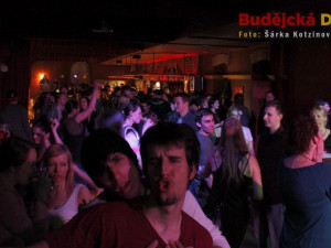 Salsa party ve Slavii