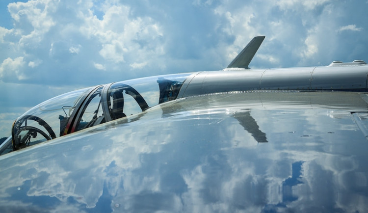 Trénink Flying Bulls leteckého týmu Red Bullu. Foto: Filip Masopust