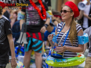 Majálesový průvod 2013