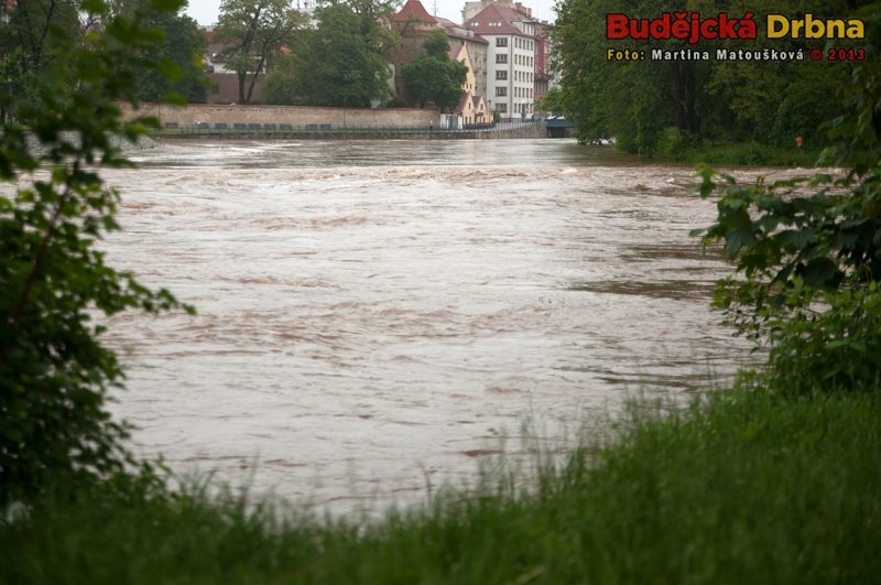 Nedělní večer v Budějcích
