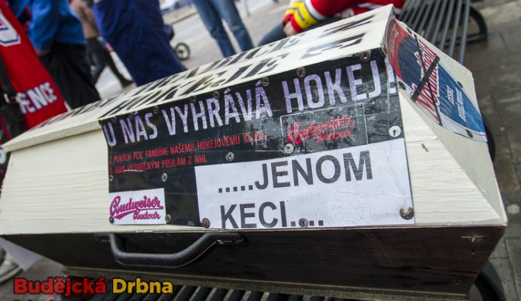 Pochod za záchranu budějovického hokeje