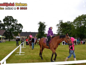 Den dětí v sedle ve Dvoře Vondrov