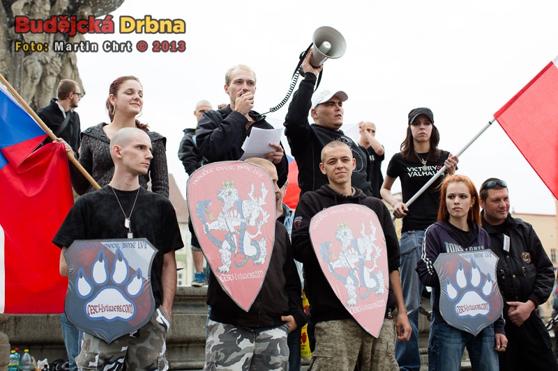 Protest kvůli problémům v soužití s Romy
