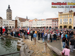 Protest kvůli problémům v soužití s Romy