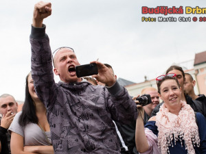 Protest kvůli problémům v soužití s Romy
