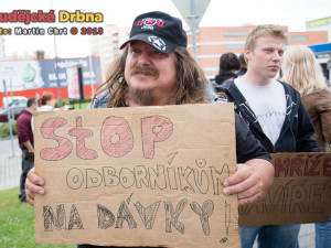 Protest kvůli problémům v soužití s Romy