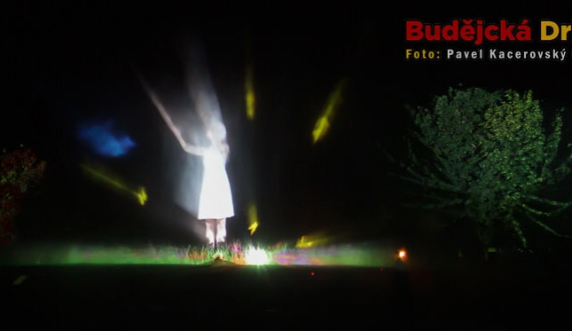 Audiovizuální show Živly