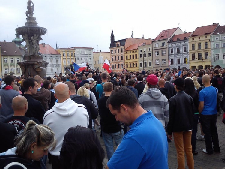 Protest kvůli problémům v soužití s Romy