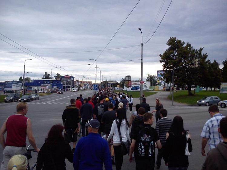 Protest kvůli problémům v soužití s Romy