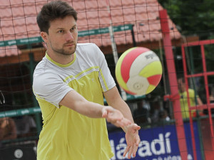 Czenda Urbánek, zpěvák kapely Support Lesbiens