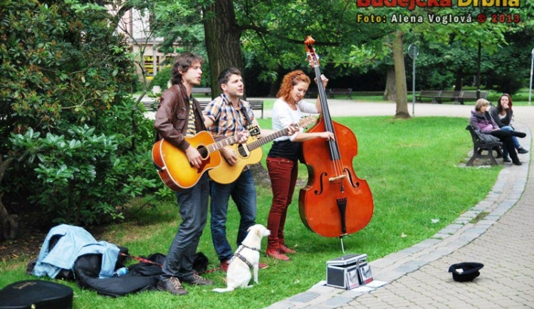 Epydemye to rozjela Na Sadech