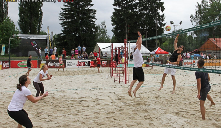 Na kurtu tým Fitness 14