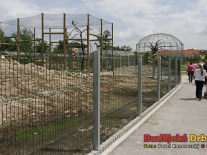 Areál Nová setkání se rozkládá na ploše jeden a půl hektaru