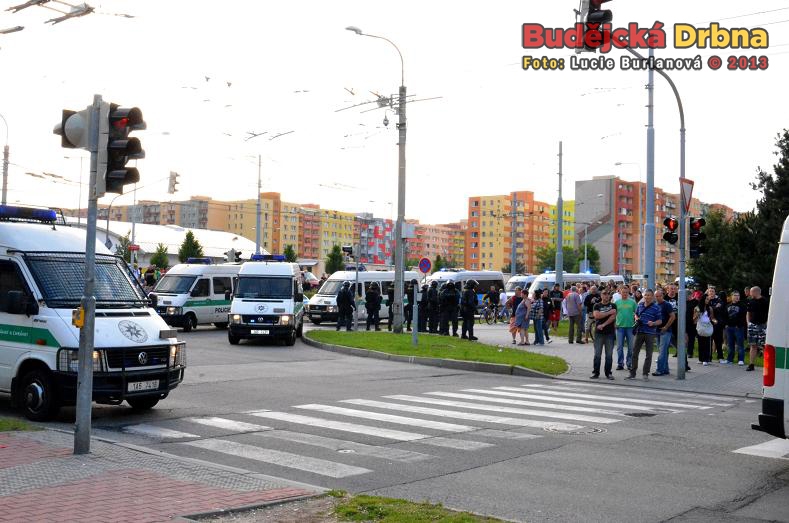 Demonstrace 2 v Českých Budějovicích, sídliště Máj