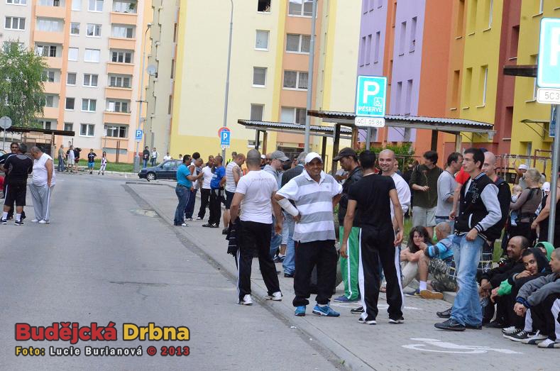 Demonstrace 2 v Českých Budějovicích, sídliště Máj