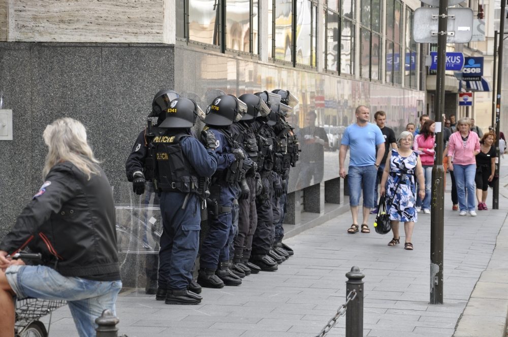 Demonstrace 2 v Českých Budějovicích, sídliště Máj, foto: Jakub Lošek