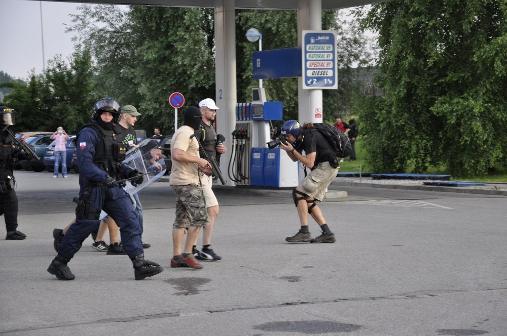 Demonstrace 2 v Českých Budějovicích, sídliště Máj, foto: Jakub Lošek