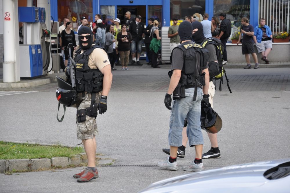 Demonstrace 2 v Českých Budějovicích, sídliště Máj, foto: Jakub Lošek