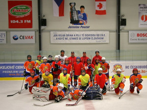 Pouzar Hockey Academy a zápas s Kanaďany
