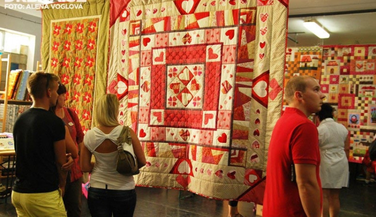 Příchozí obdivovali nádherná patchworková díla