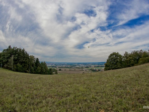 Sobotní pouštění draků na Dubičáku