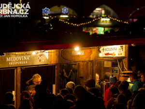 Přílet anděla na českobudějovické náměstí Přemysla Otakara II.