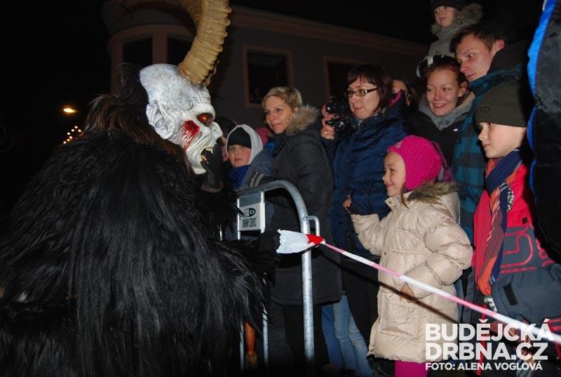 Některé děti neměly z krampusů vůbec strach