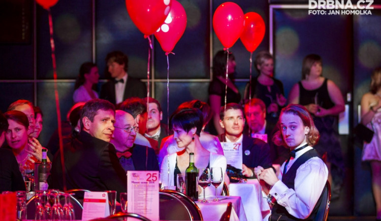 Reprezentační ples Jihočeské univerzity 2014