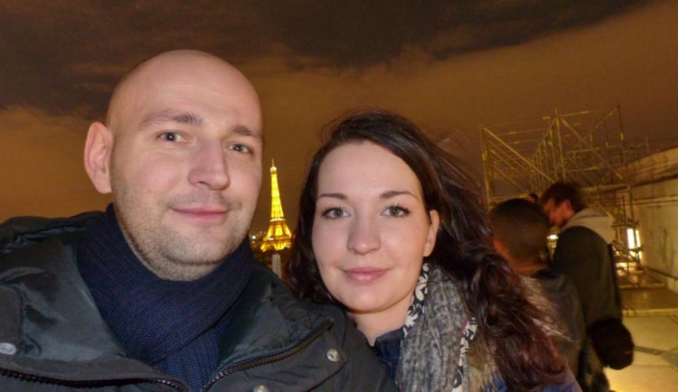 S mým snoubencem v Paříži. Soutěží Simona Peterová
