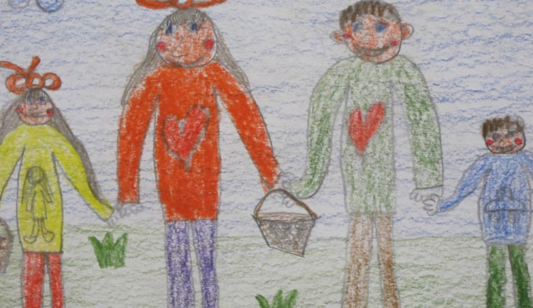 Výstava Ohromné maličkosti aneb malé kroky k velkým vztahům