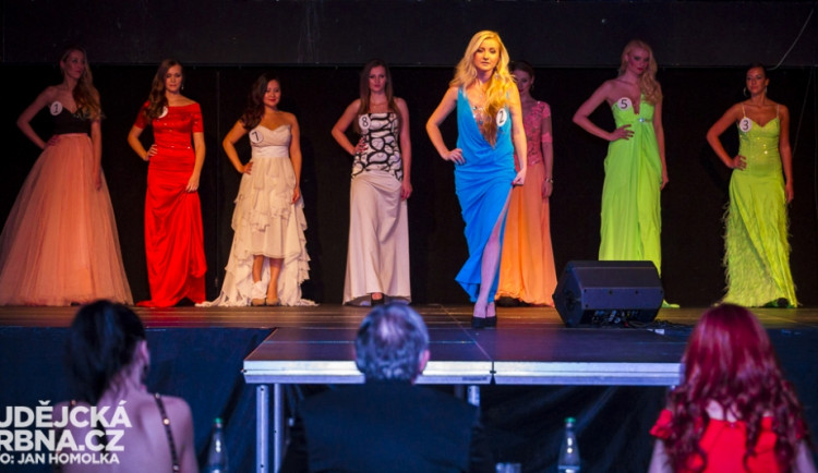 Slavnostní večer soutěže Miss Jihočeské univerzity