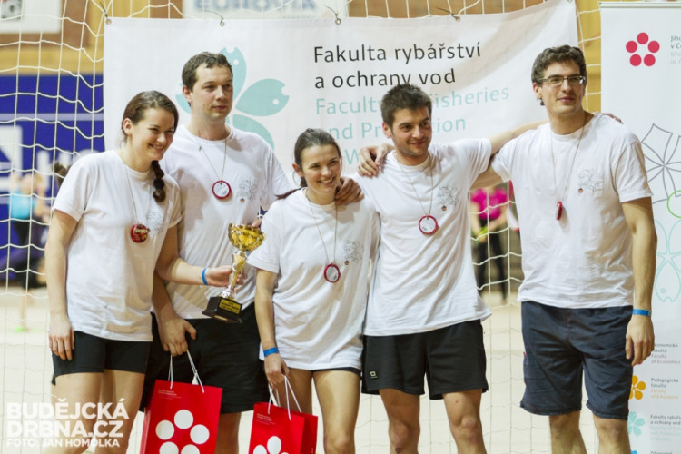 Volejbalový marathon o pohár rektora 2014