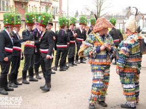 Jalovcoví koledníci