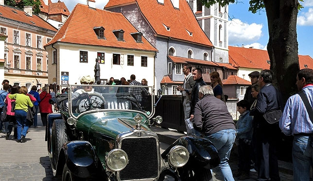 44. Veteran rallye Křivonoska 2014