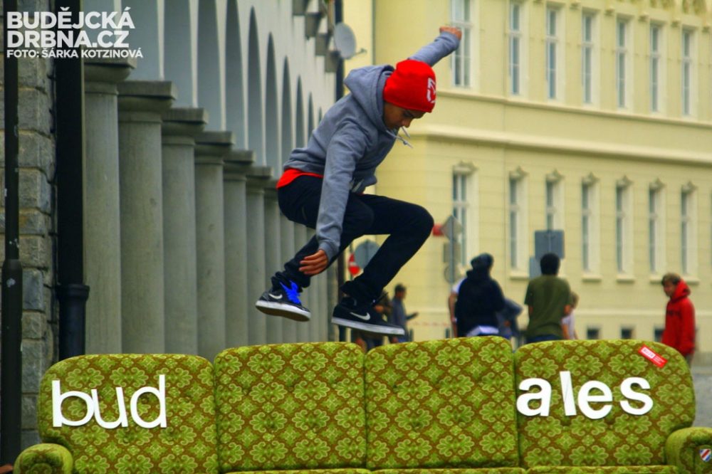 Majálesové skejtování