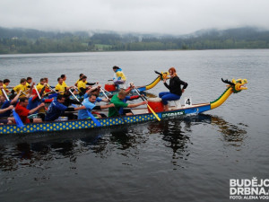 Bubeníci udávají nejenom tempo, ale hecují celý tým