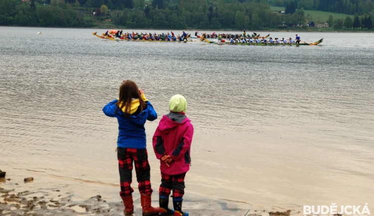 Dětí letos moc nepřijelo, ale skalních se pár našlo