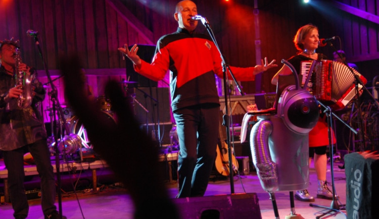 Fanánek bavil publikum