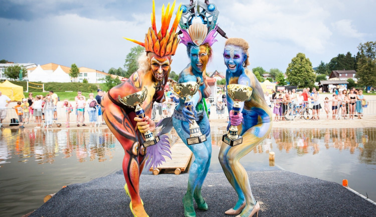 Bodypaintingový festival ve Frymburku