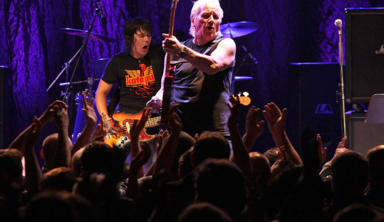 Koncert skupiny Katapult na Holkově