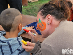 Kdo chtěl, mohl se nechat pomalovat