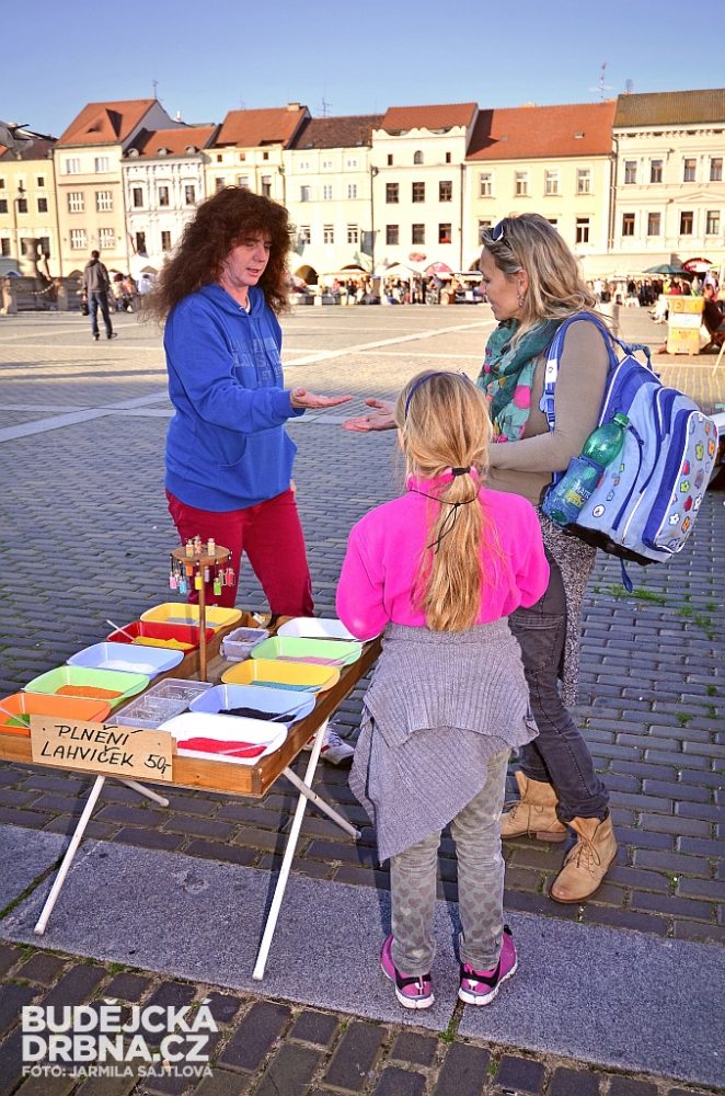 Švestkové trhy na náměstí Přemysla Otakara II.