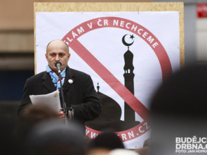 V Budějcích protestovali proti islámu