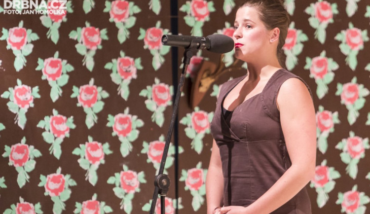 11:55 - Střepy a chlebíčky