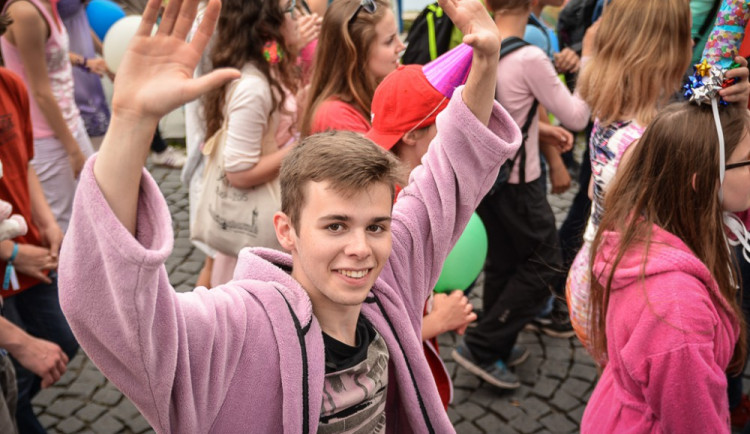 Průvod Budějovického Majálesu 2015. Foto: Dominik Svoboda