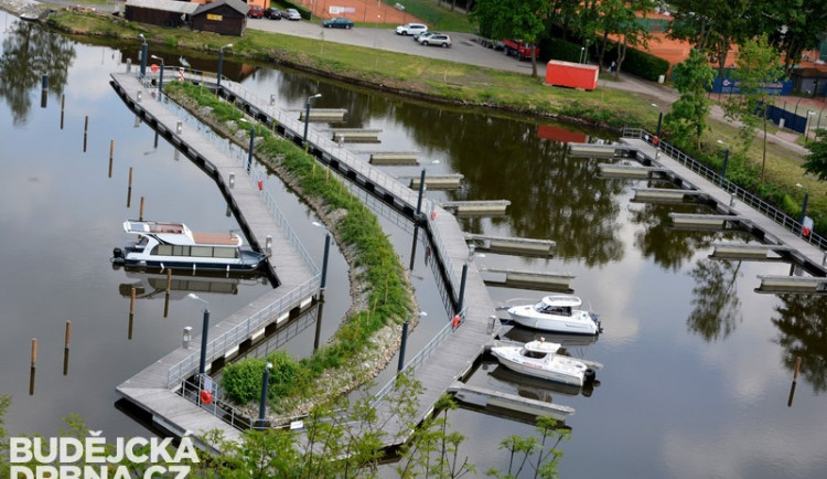 Otevření přístavu v Hluboké nad Vltavou