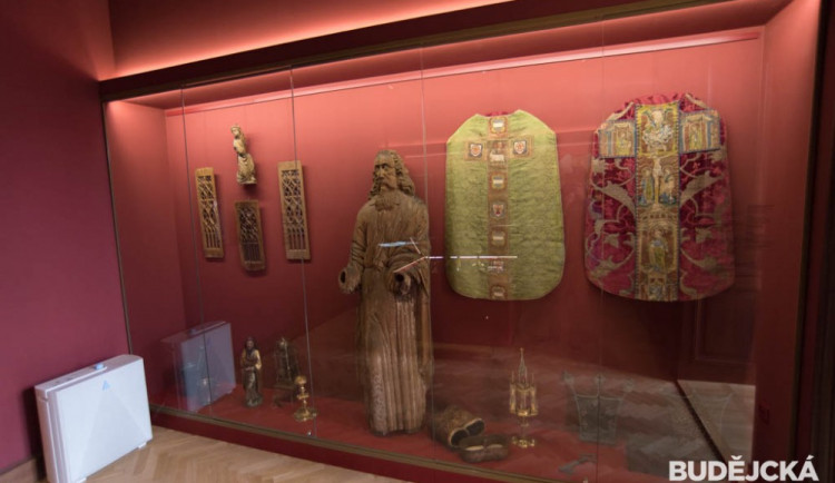 Bronzový depot 220 žeber