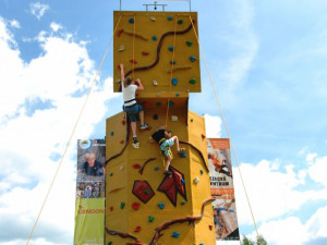 Dračí lodě na Lipně