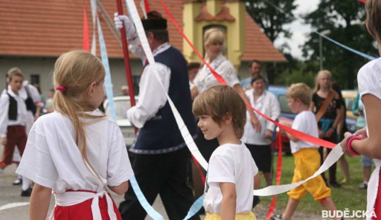 Oslavy 80. výročí Obce baráčnické Pištín